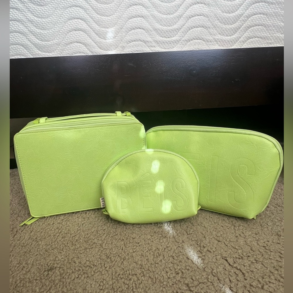 BEIS Cosmetic Case + Pouch Set in Citron